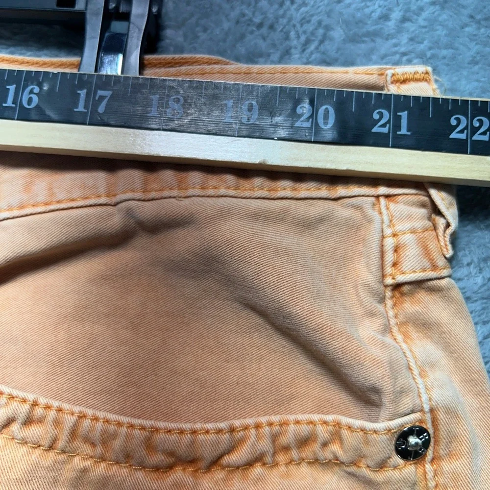Y2K True Religion Orange Denim Cut Off Shorts Size 42 World Tour Flap Pocket Big